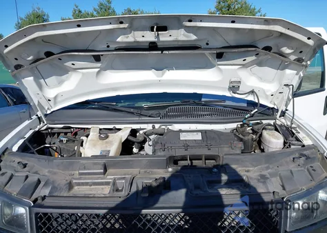 2022 Chevrolet Express Cargo Rwd 2500 Regular Wheelbase Wt from USA, damaged, VIN 1GCWGAFP6N1258797